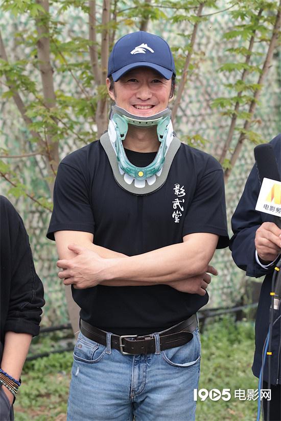 影武堂与中戏合作启幕 吴京意外受伤戴沈腾脖套（播放吴京演出）-第5张图片-九妖电影