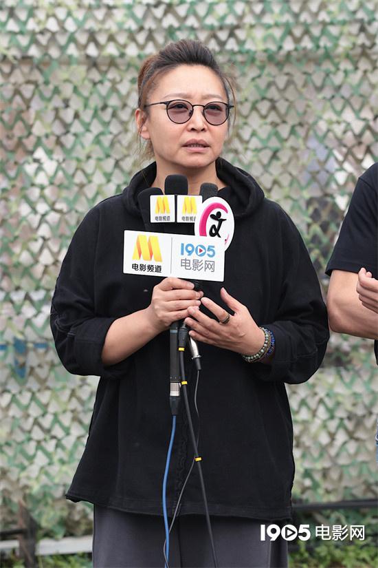 影武堂与中戏合作启幕 吴京意外受伤戴沈腾脖套（播放吴京演出）-第6张图片-九妖电影