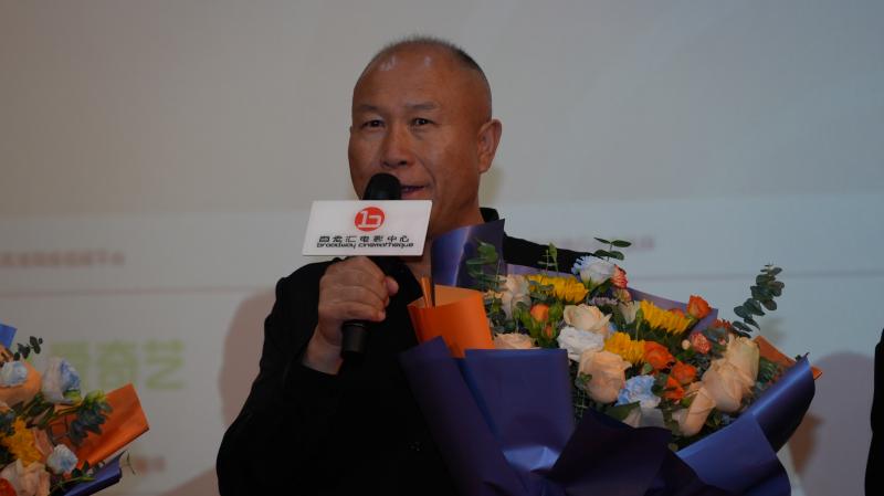 《天盖勒》展映 主创为还原草原风情同牧民生活（天盖什么意思）-第2张图片-九妖电影