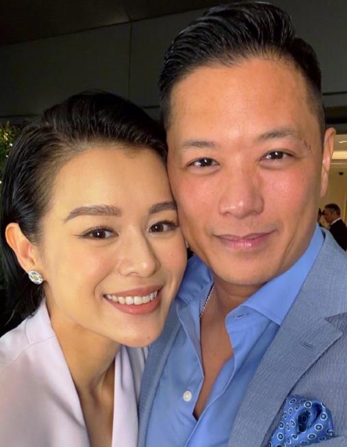 胡杏儿回应老公夜店搂抱美女 强调与老公关系不变-第1张图片-九妖电影