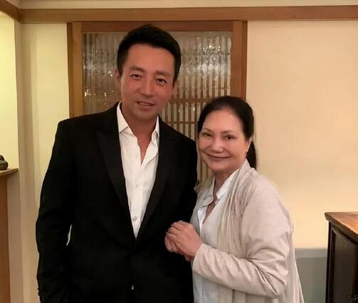 S妈称必须得把小S拉出来 希望汪小菲婚后能爱孩子-第1张图片-九妖电影