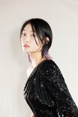 武汉大学哲学与音乐的奇妙结合 张墨的成长故事与原创歌曲引发关注-第1张图片-九妖电影