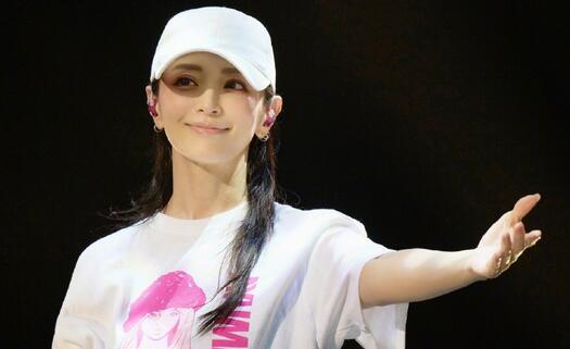 滨崎步回应儿子生父传闻：不是马斯克-第1张图片-九妖电影