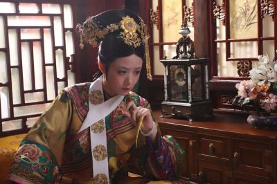蒋欣获奖提名引热议，实力与舆论交织的娱乐圈真相揭示努力与承认的重要性-第1张图片-九妖电影