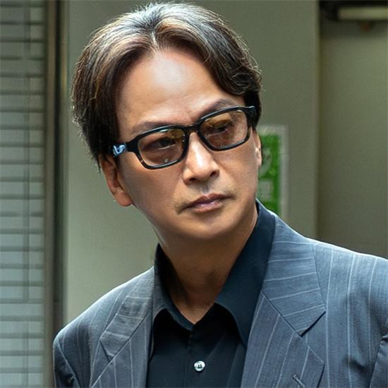 《全裸导演》导演新片剧照曝光！佐久间大介主演（全导演第二季在线观看）-第2张图片-九妖电影