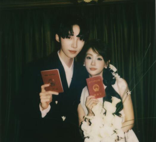 赵磊坦言上婚综是为了正式介绍妻子 大方谈婚姻观-第1张图片-九妖电影
