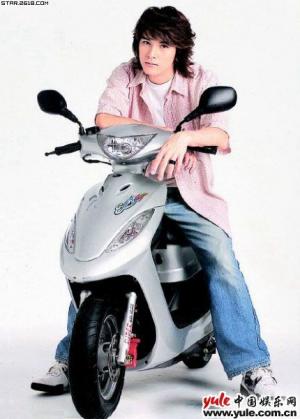 邱泽-第1张图片-旧杳电影网