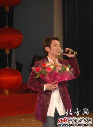 饶天亮-第1张图片-旧杳电影网 饶天亮-第1张图片-旧杳电影网