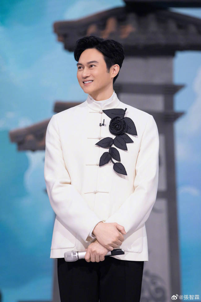 张智霖记忆力退化考虑退休 对于告别舞台已有构思-第1张图片-旧杳电影网
