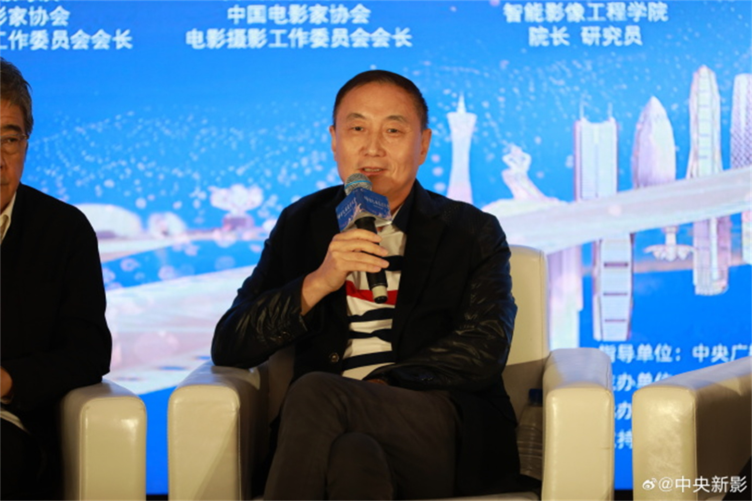 第四届华语纪录电影焦点论坛 共话AI时代影片创作-第6张图片-旧杳电影网 第四届华语纪录电影焦点论坛 共话AI时代影片创作-第6张图片-旧杳电影网