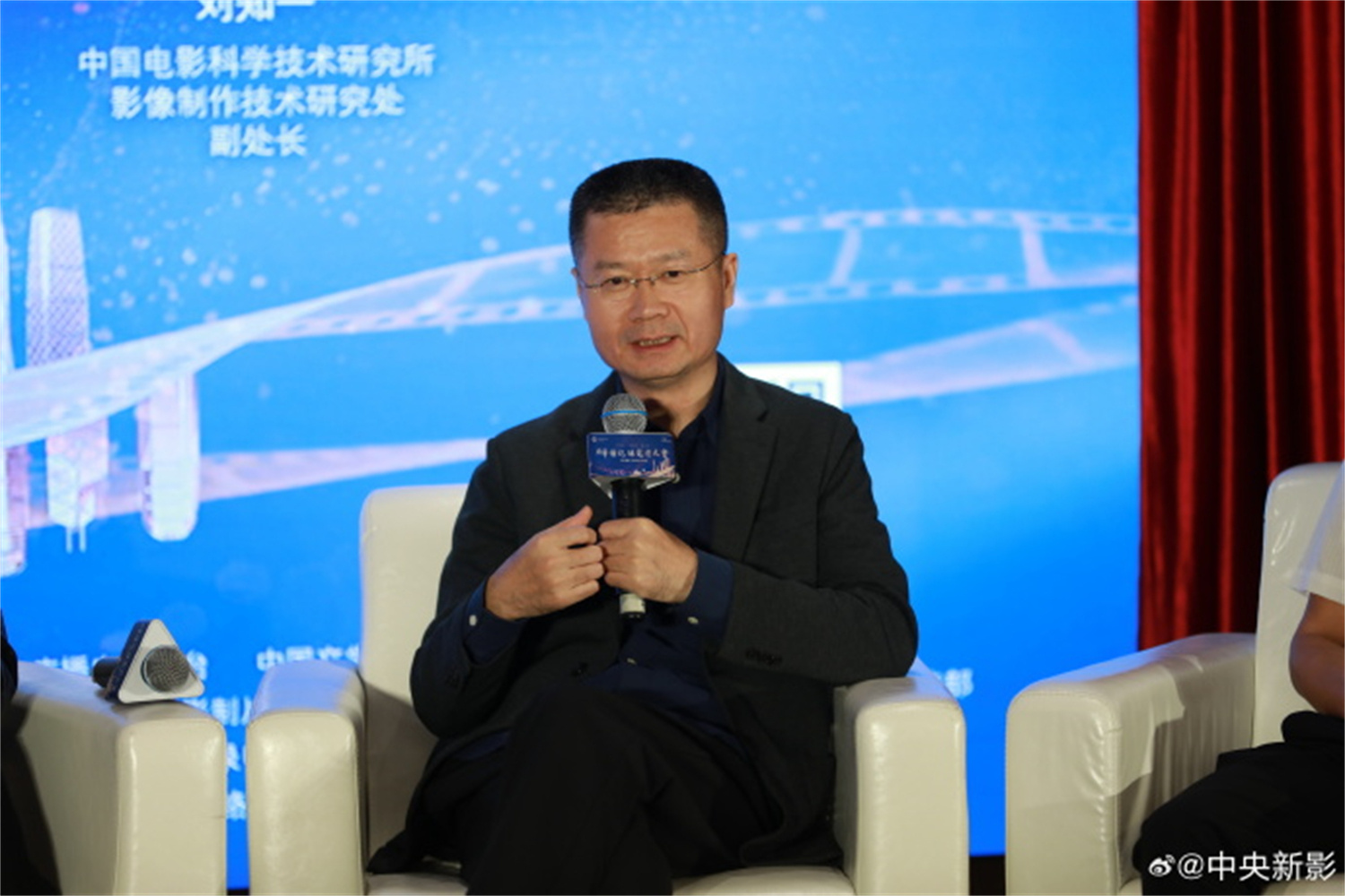 第四届华语纪录电影焦点论坛 共话AI时代影片创作-第7张图片-旧杳电影网 第四届华语纪录电影焦点论坛 共话AI时代影片创作-第7张图片-旧杳电影网