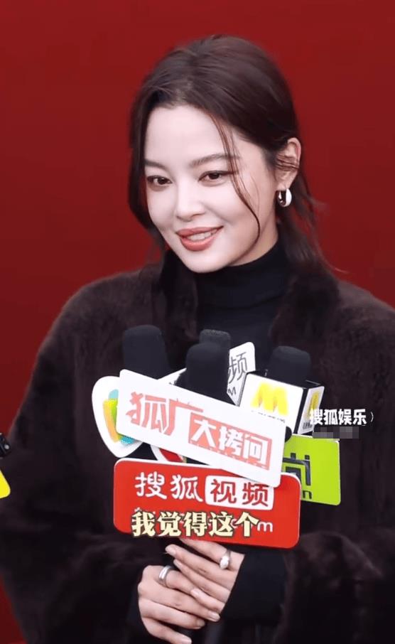 辛芷蕾希望任何女性少听建议:没一条是真正正确的-第1张图片-旧杳电影网 辛芷蕾希望任何女性少听建议:没一条是真正正确的-第1张图片-旧杳电影网