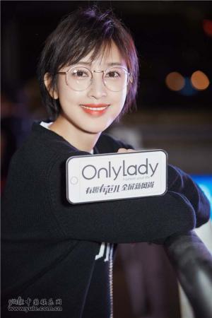 张俪-第1张图片-旧杳电影网