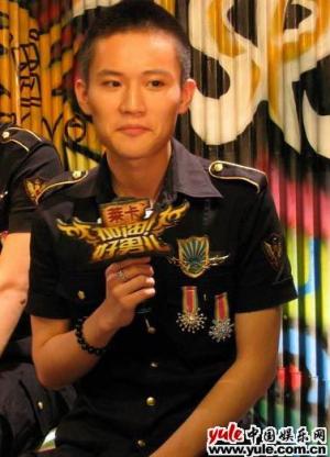 雷诺儿-第1张图片-旧杳电影网