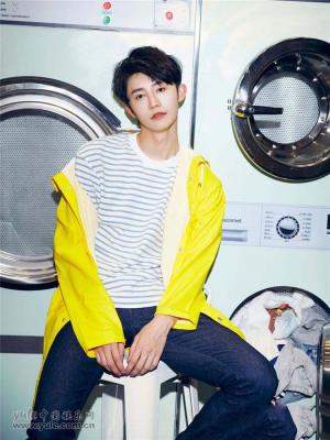 傅晓-第1张图片-旧杳电影网