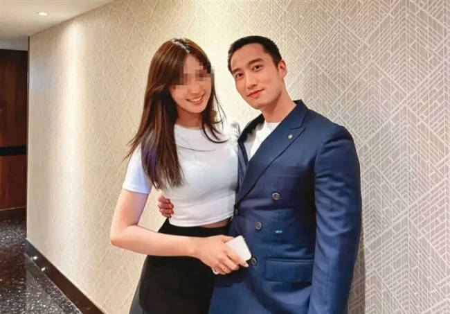 阿娇前夫被传婚姻破裂 两人已取消社媒互相关注-第1张图片-旧杳电影网 阿娇前夫被传婚姻破裂 两人已取消社媒互相关注-第1张图片-旧杳电影网