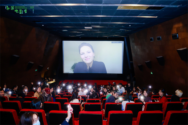 德国电影展开幕 悬疑惊悚片《歇斯底里》为开幕片-第6张图片-旧杳电影网