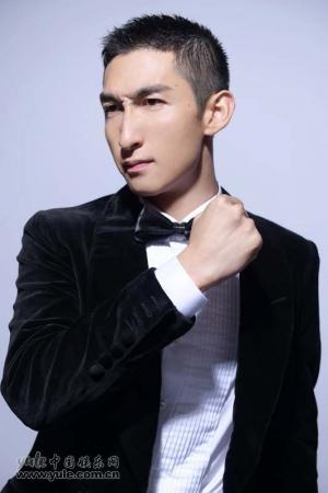 武大靖-第1张图片-旧杳电影网