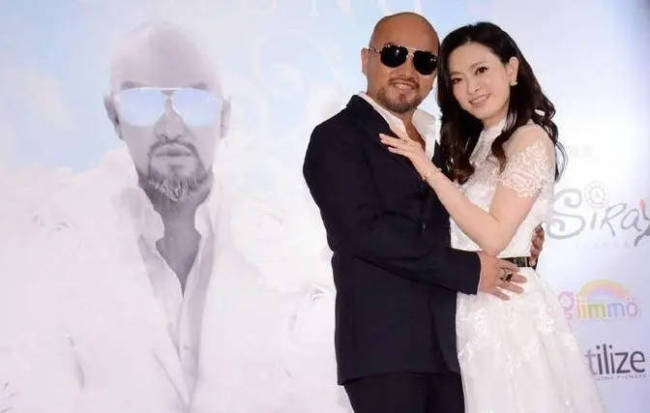 辛龙谈刘真去世坦言变化快 用宇宙概念安抚女儿-第1张图片-旧杳电影网 辛龙谈刘真去世坦言变化快 用宇宙概念安抚女儿-第1张图片-旧杳电影网