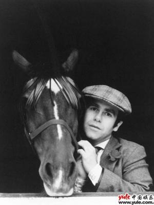 艾什顿·库奇-第1张图片-旧杳电影网