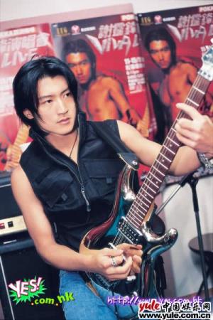 谢霆锋-第1张图片-旧杳电影网