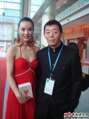 姜鸿波-第1张图片-旧杳电影网