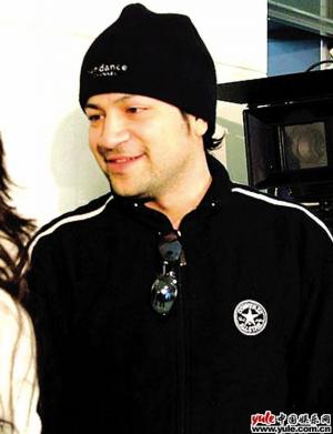 伍仕贤-第1张图片-旧杳电影网