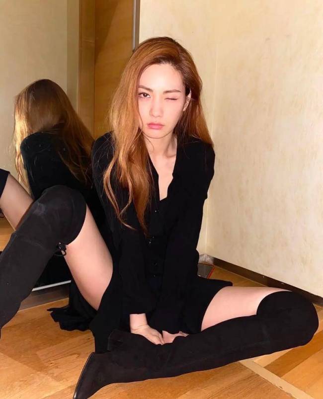 林珍娜遭遇歹徒入室抢劫 母亲受伤严重失去意识-第1张图片-旧杳电影网