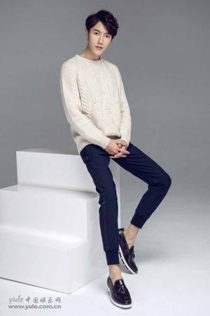 张鑫-第1张图片-旧杳电影网