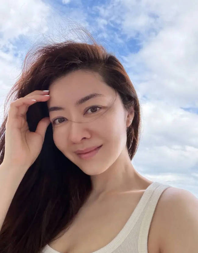 熊黛林回应生二胎：我这个年纪心有余而力不足了-第1张图片-旧杳电影网