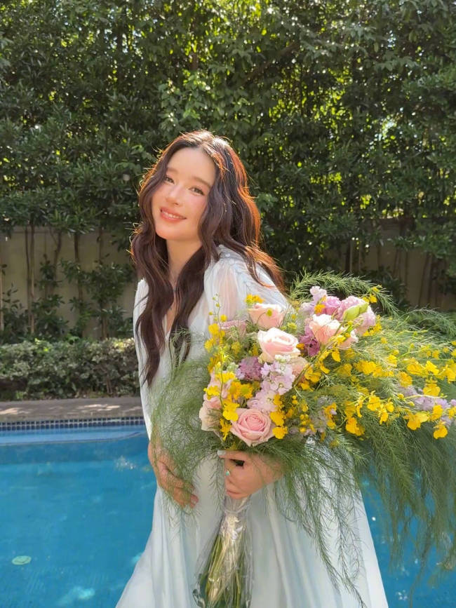 阚清子挺孕肚产检疑似临盆在即！老公全程贴心陪护-第4张图片-旧杳电影网