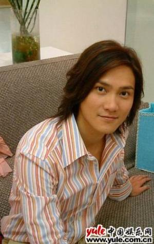 丁子峻-第1张图片-旧杳电影网