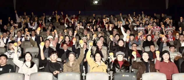 电影《白桔》“创作交流会”在云南昆明举行-第14张图片-旧杳电影网