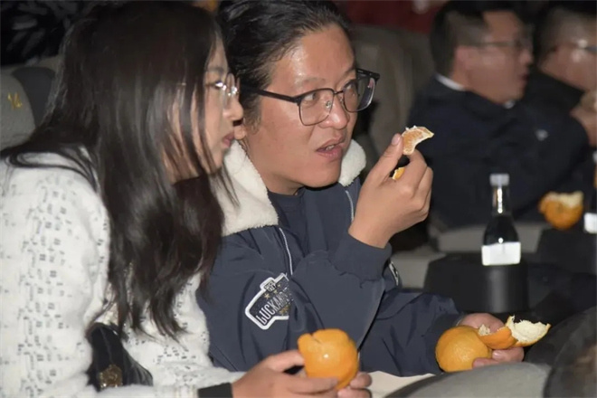 电影《白桔》“创作交流会”在云南昆明举行-第20张图片-旧杳电影网