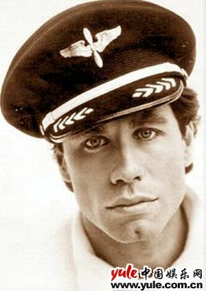 约翰·特拉沃尔塔-第1张图片-旧杳电影网