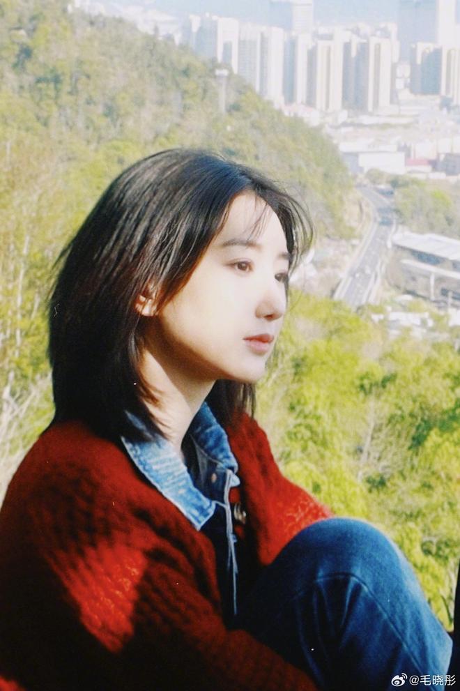 毛晓彤:听自己内心的声音,成为自己的光-第1张图片-旧杳电影网 毛晓彤:听自己内心的声音,成为自己的光-第1张图片-旧杳电影网