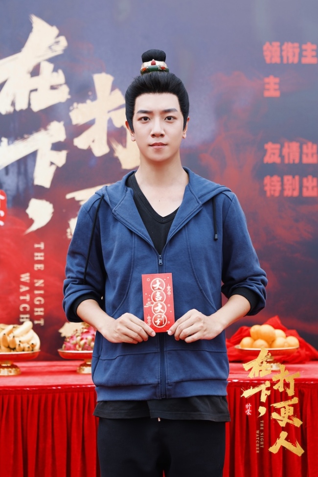 民俗悬疑网剧《在下打更人》横店开机 彭禺厶领衔解锁 “打更人” 奇幻宇宙-第9张图片-旧杳电影网