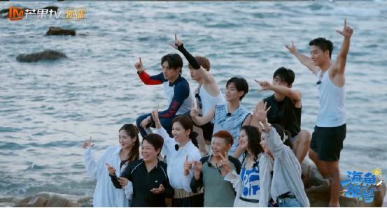 《海角88号》温暖收官：一部“慢综艺”的温柔托举-第8张图片-旧杳电影网