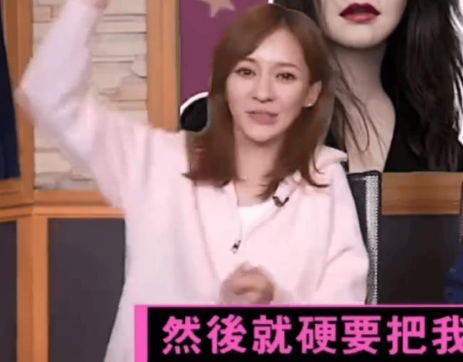 陈意涵谈倒追老公趣事!笑称老公喜欢自己牙齿漏风-第1张图片-旧杳电影网 陈意涵谈倒追老公趣事!笑称老公喜欢自己牙齿漏风-第1张图片-旧杳电影网