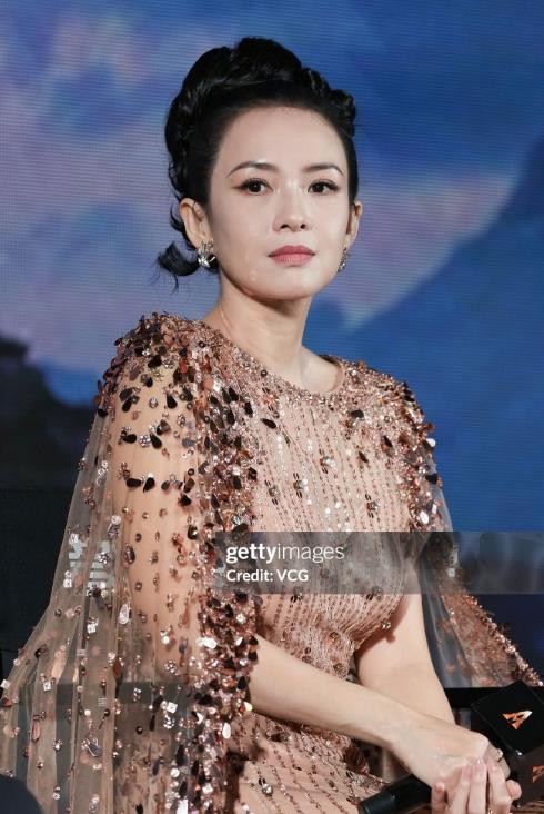 46岁章子怡和43孙俪同框,才发现女人到中年,幸不幸福都写在脸上-第7张图片-旧杳电影网 46岁章子怡和43孙俪同框,才发现女人到中年,幸不幸福都写在脸上-第7张图片-旧杳电影网