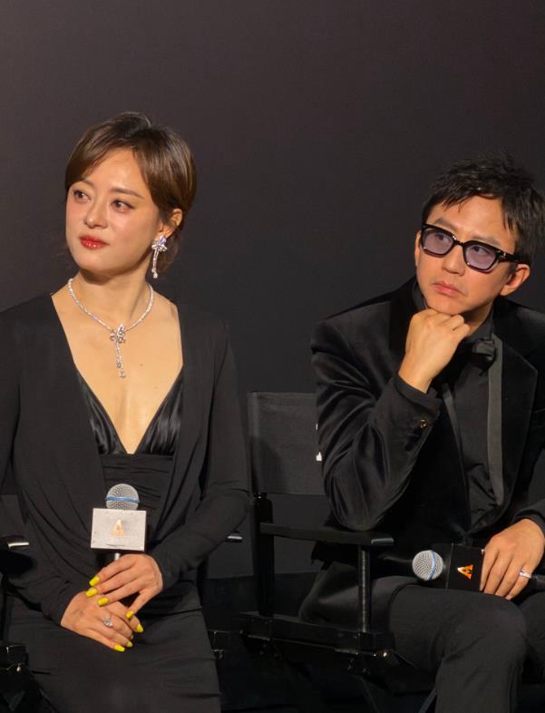 46岁章子怡和43孙俪同框,才发现女人到中年,幸不幸福都写在脸上-第16张图片-旧杳电影网 46岁章子怡和43孙俪同框,才发现女人到中年,幸不幸福都写在脸上-第16张图片-旧杳电影网