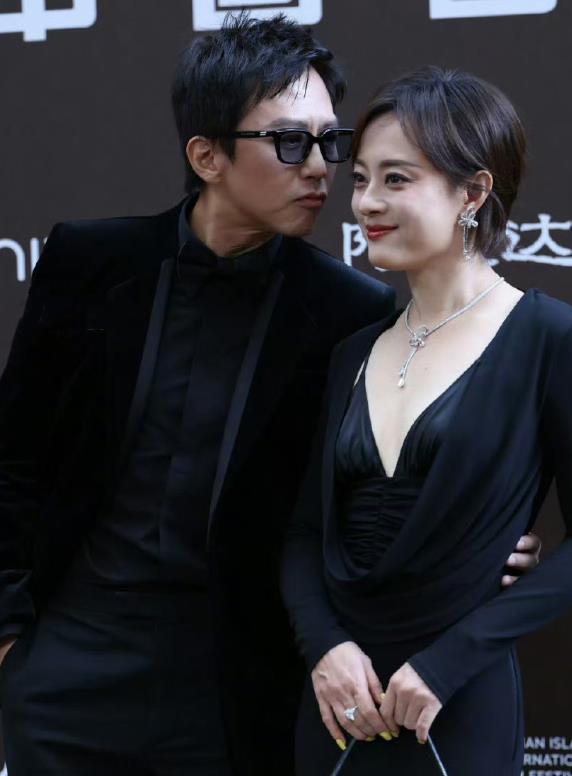 46岁章子怡和43孙俪同框,才发现女人到中年,幸不幸福都写在脸上-第18张图片-旧杳电影网 46岁章子怡和43孙俪同框,才发现女人到中年,幸不幸福都写在脸上-第18张图片-旧杳电影网