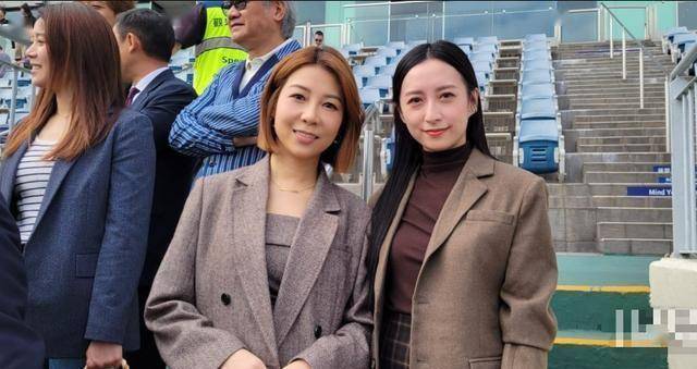 TVB视后龚嘉欣庆生，少妇联盟大搞睡衣派对，事业登顶感情随缘-第7张图片-旧杳电影网