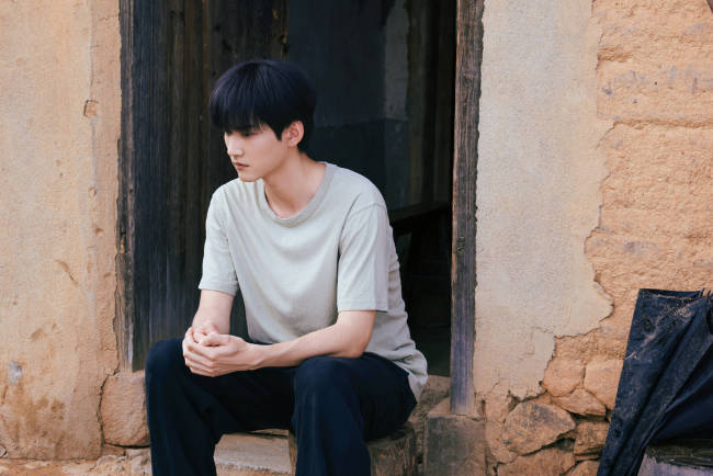 工作室回应周柯宇先生国籍事宜-第3张图片-旧杳电影网