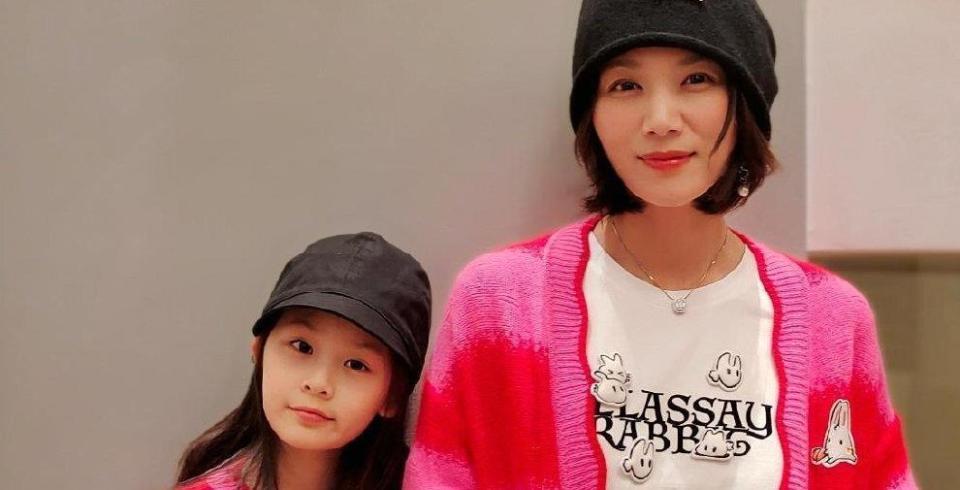 和陈思诚同居3年转嫁富豪,离婚后独自带女儿,今靠陈妍希再翻红-第2张图片-旧杳电影网 和陈思诚同居3年转嫁富豪,离婚后独自带女儿,今靠陈妍希再翻红-第2张图片-旧杳电影网