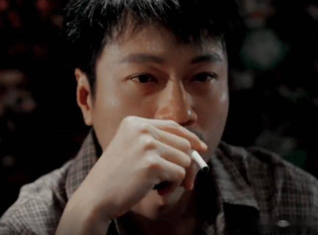 老牌港星重聚宜宾！陈浩民瘦脱相，黎耀祥一脸憨，麦长青头发花白-第15张图片-旧杳电影网