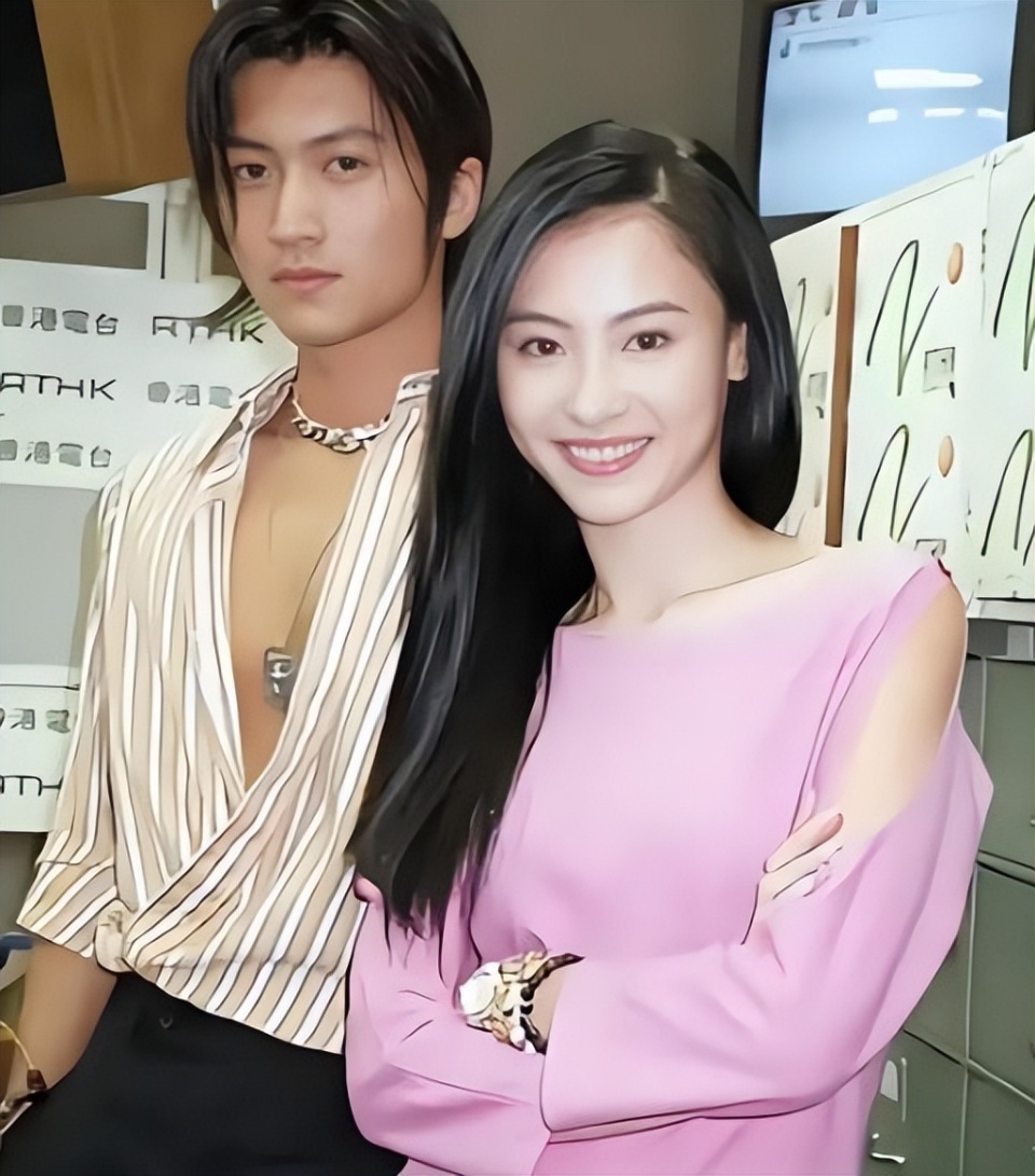 和王菲复合11年,谢霆锋坦言不婚的原因,担心的事还是发生了-第10张图片-旧杳电影网 和王菲复合11年,谢霆锋坦言不婚的原因,担心的事还是发生了-第10张图片-旧杳电影网