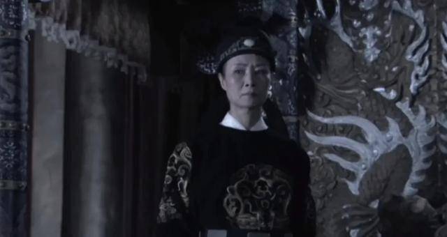 女儿是航天专家，儿子是导演，儿媳是影后，她是终身成就获得者-第1张图片-旧杳电影网