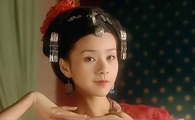 女儿是航天专家，儿子是导演，儿媳是影后，她是终身成就获得者-第8张图片-旧杳电影网