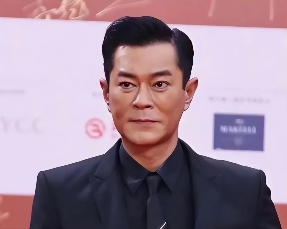 港星集体加速变老?任达华苍老亮相,古天乐再演《寻秦记》变化大-第5张图片-旧杳电影网 港星集体加速变老?任达华苍老亮相,古天乐再演《寻秦记》变化大-第5张图片-旧杳电影网